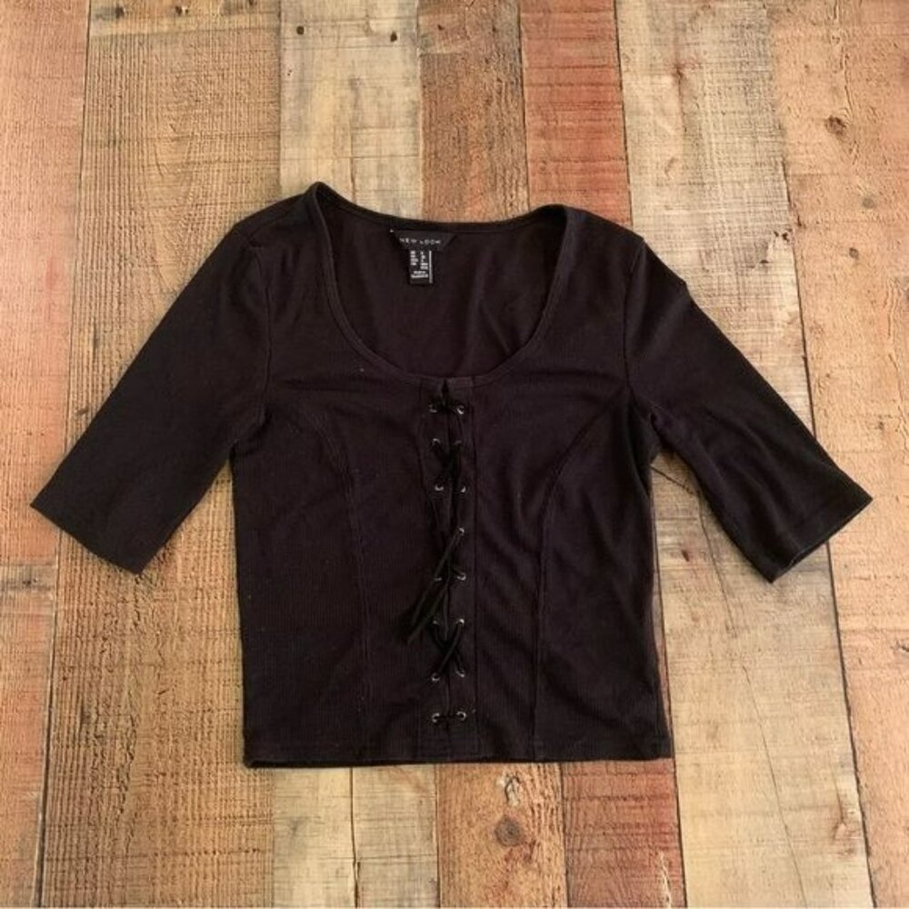 New Look women's size 4 black lace up scoop neck half sleeve top
